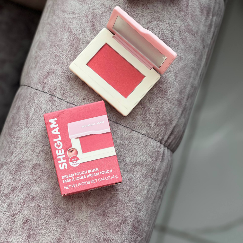 رژگونه پودری خمیری شیگلم مدل Dream Touch 5 رژگونه پودری خمیری شیگلم مدل Dream Touch