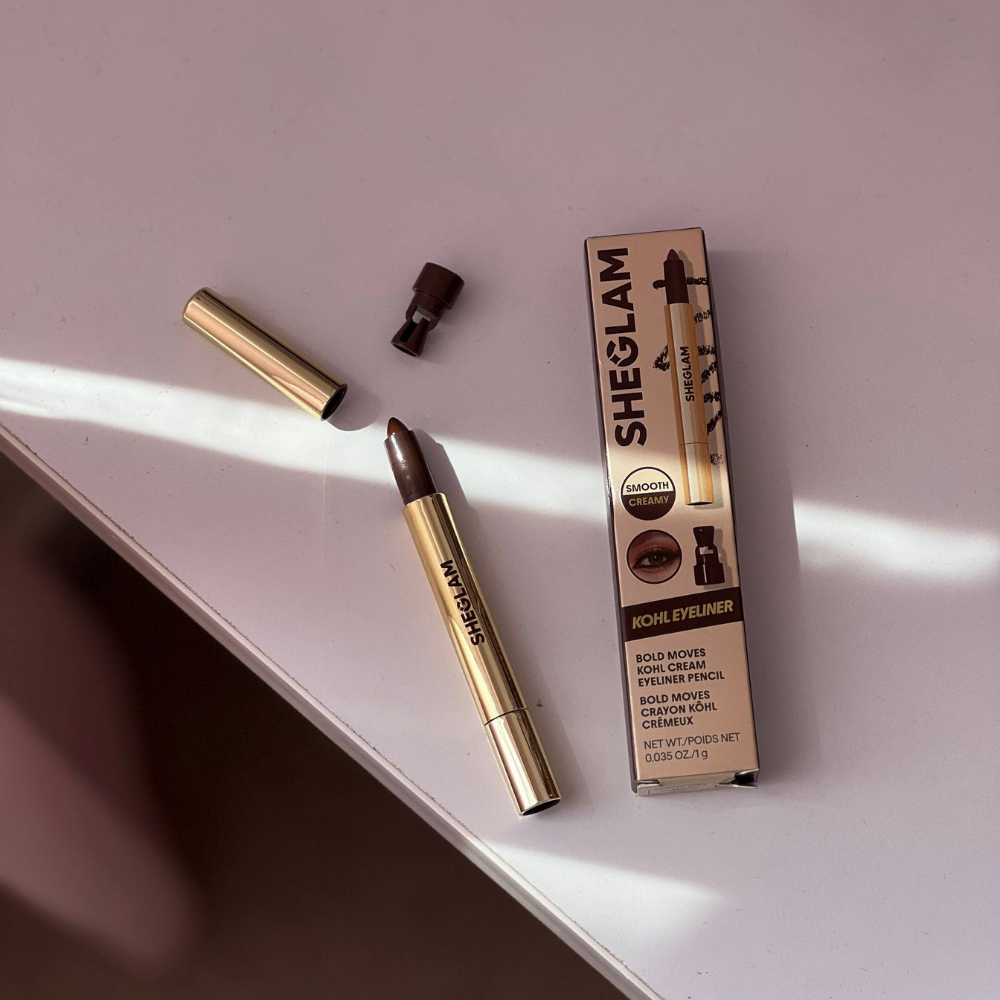 مداد چشم کرمی شیگلم مدل Bold Moves Kohl Cream Eyeliner Pencil 4 مداد چشم کرمی شیگلم مدل Bold Moves Kohl Cream Eyeliner Pencil